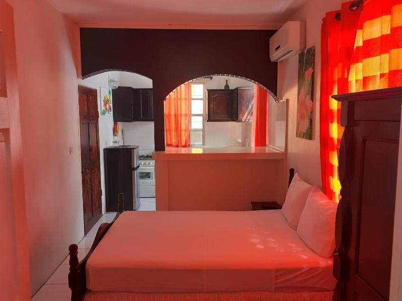St. James Guesthouse - image 10