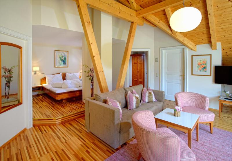 Comfort Suite image 3