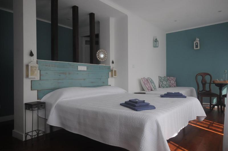 Superior Double or Twin Room with Sea View image 1