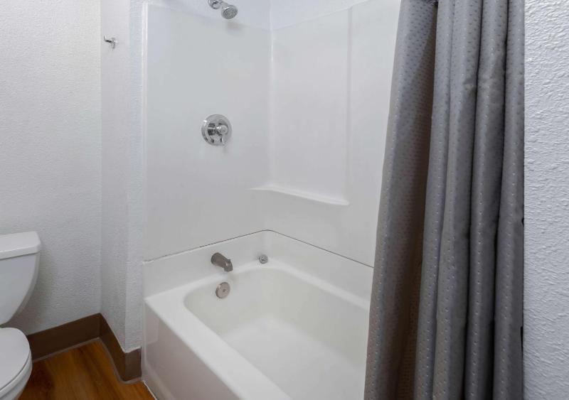 Deluxe Quadruple Room image 2