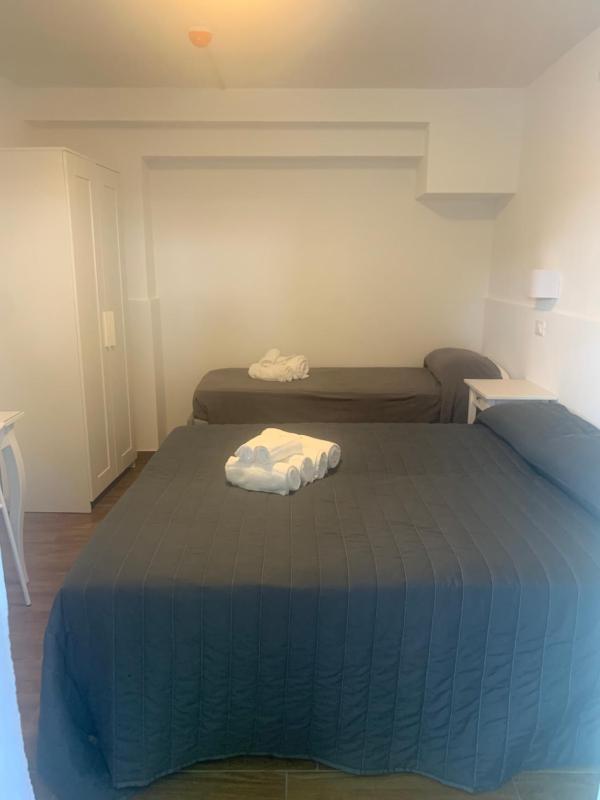 Double Room - Ground Floor image 2