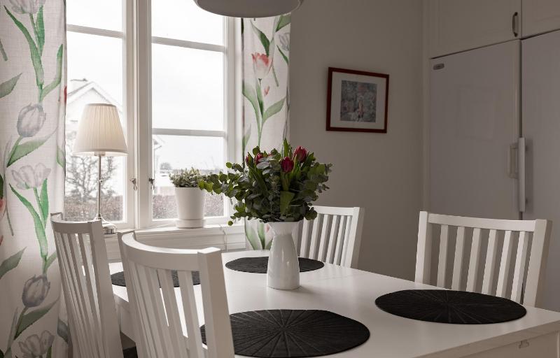 Three-Bedroom Villa image 4