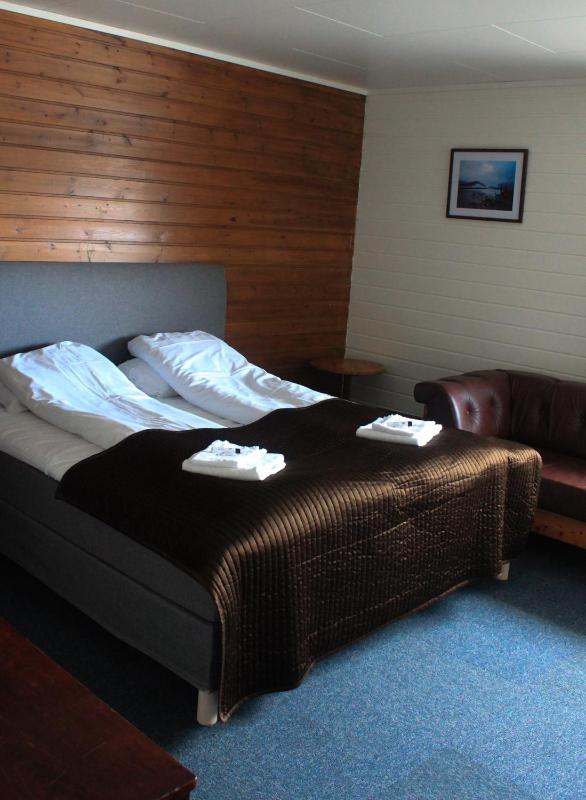 Double Room image 4