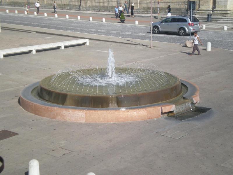 Piazza degli Angeli - image 22