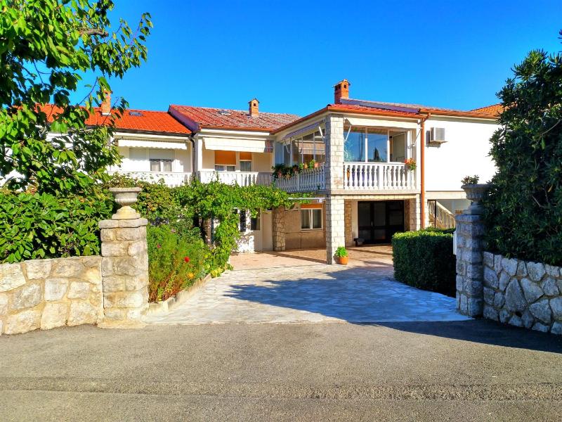 Apartment Lucija - image 14