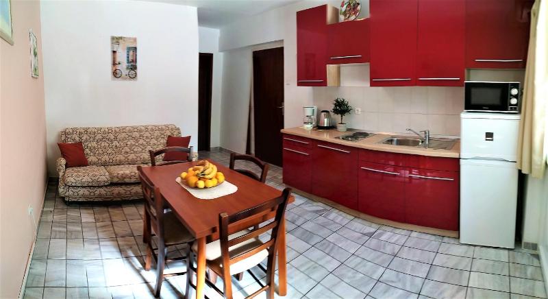 Apartment Lucija - image 18