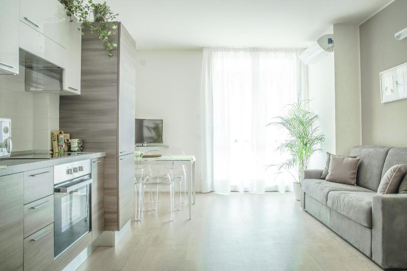 Superior Apartment image 1