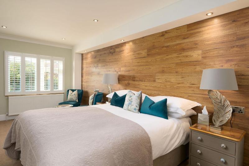 Superior Double or Twin Room with Garden View image 1