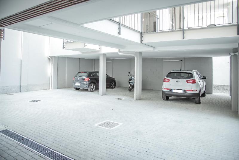 Superior Apartment image 2