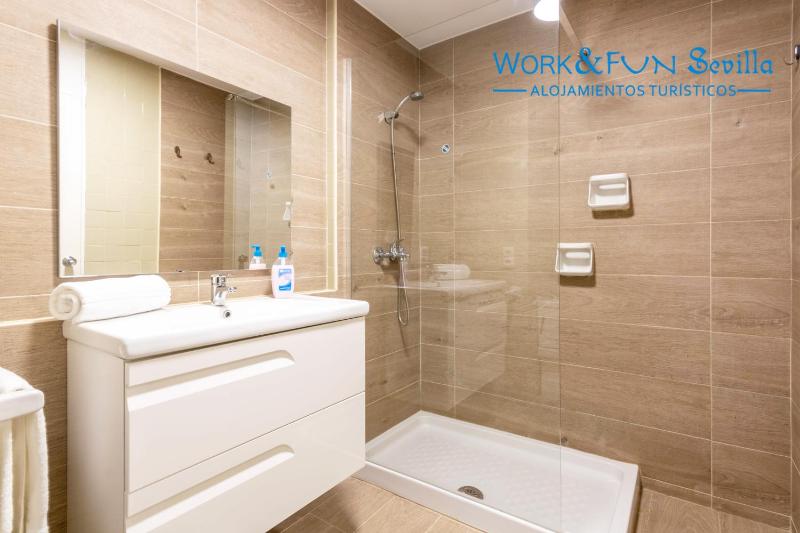 Apartamento La Campana en Centro Sevilla - image 4