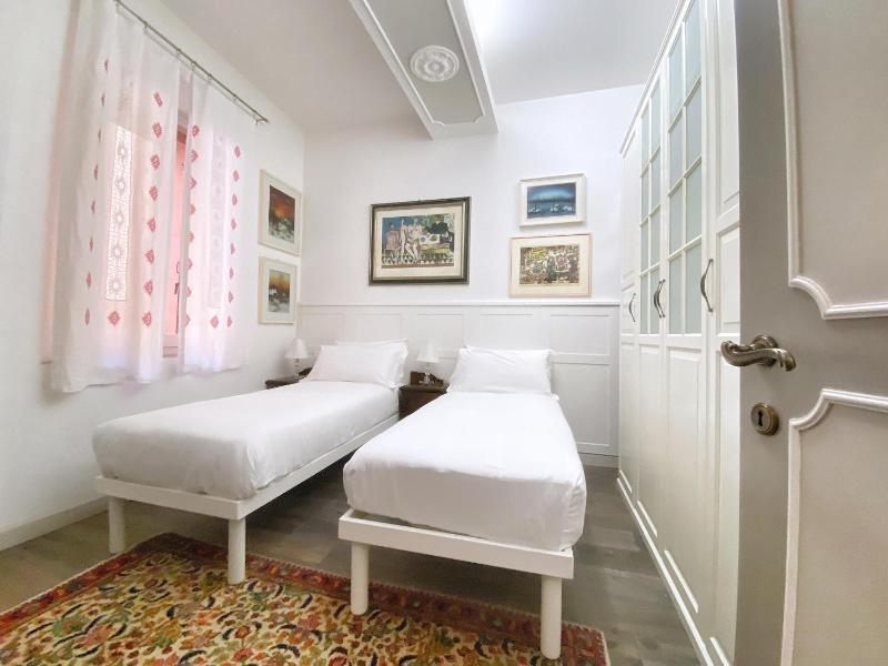 Superior Apartment image 2