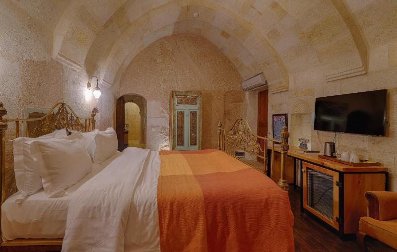 Suite with Balcony image 4