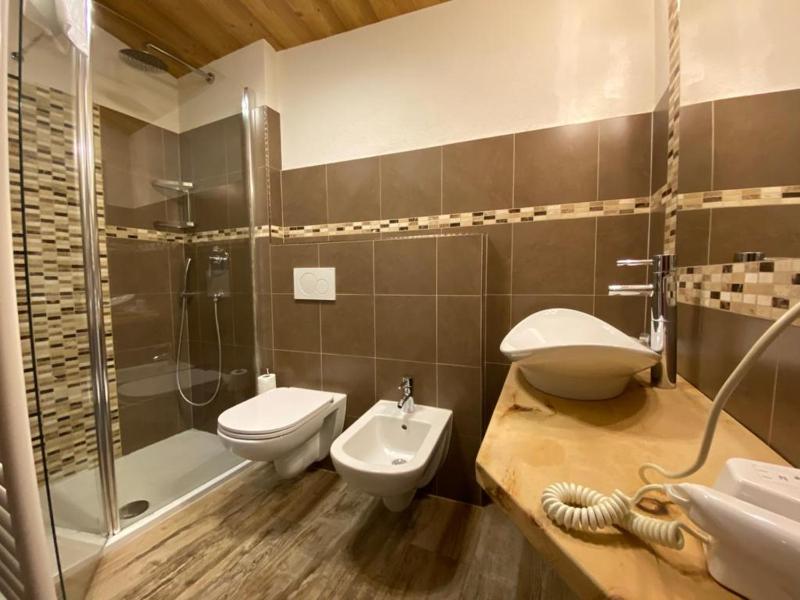 Chalet Garden - image 46