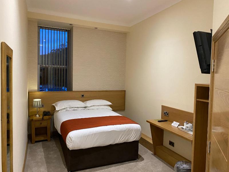 Executive Single Room image 2