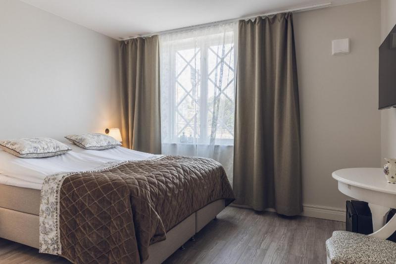 Double Room image 1