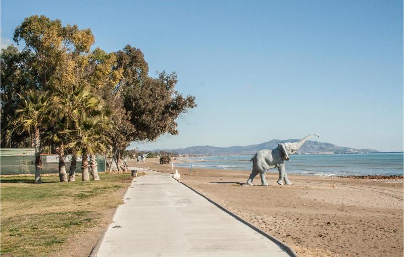 Lovely Apartment In Orpesa Del Mar - image 16