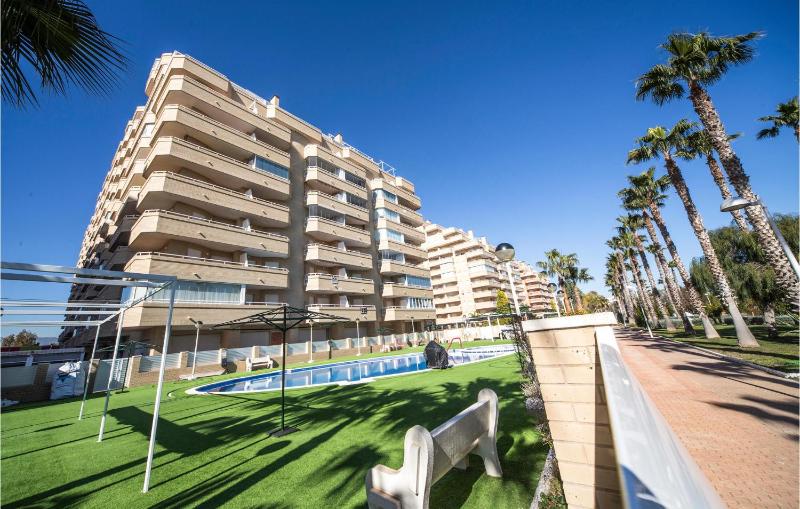 Lovely Apartment In Orpesa Del Mar - image 1