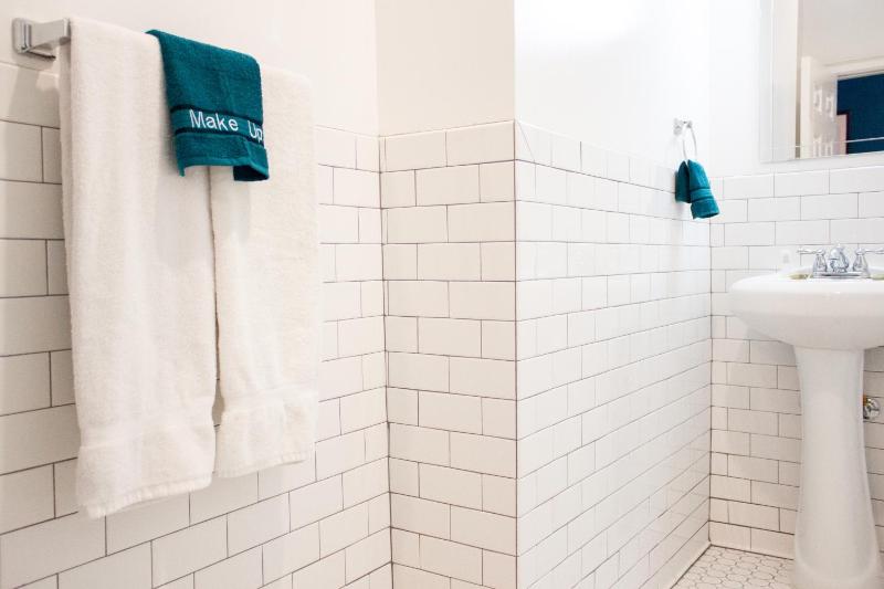 Private Double Ensuite image 4