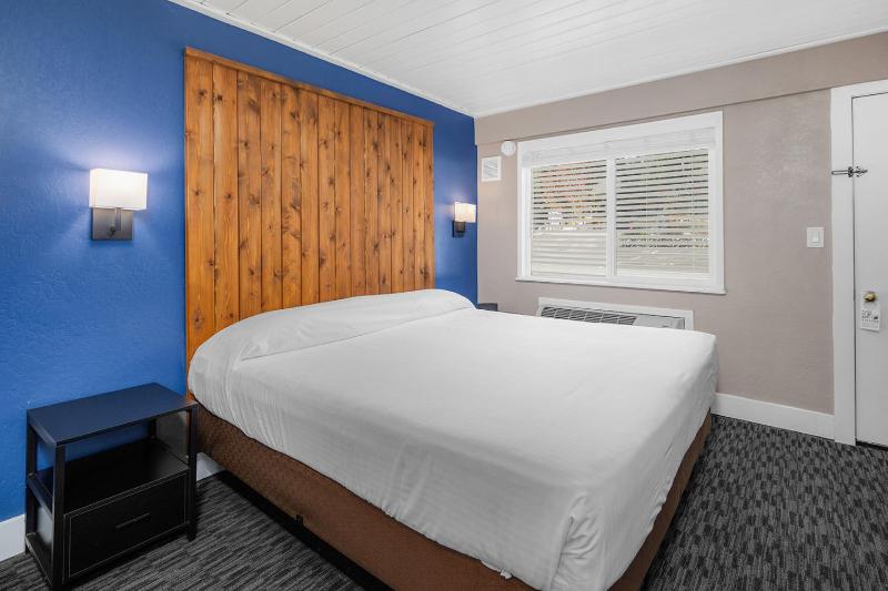King Room - Disability Access image 4