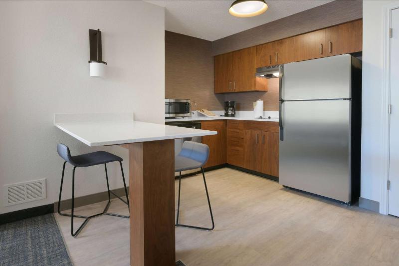 Studio Suite King image 3