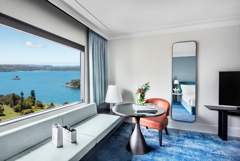 1 King East Harbour View image 3