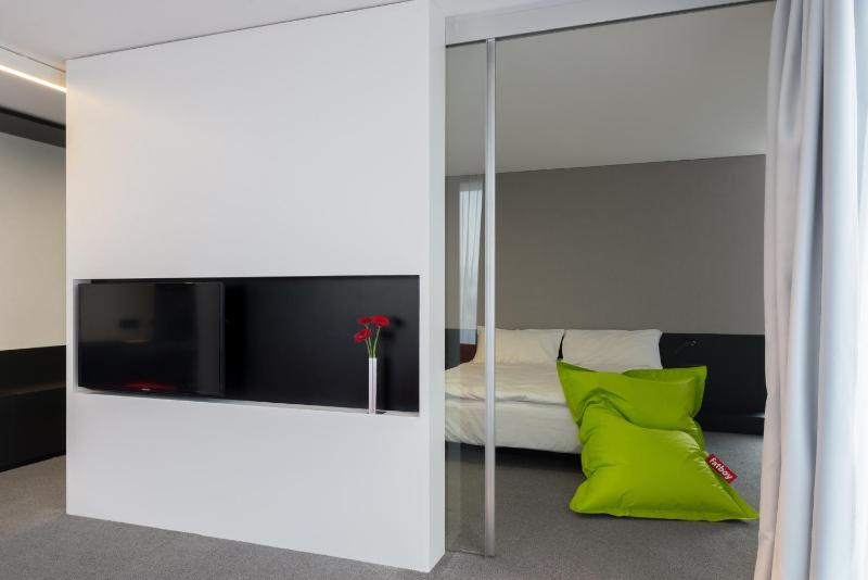Suite 5* image 3