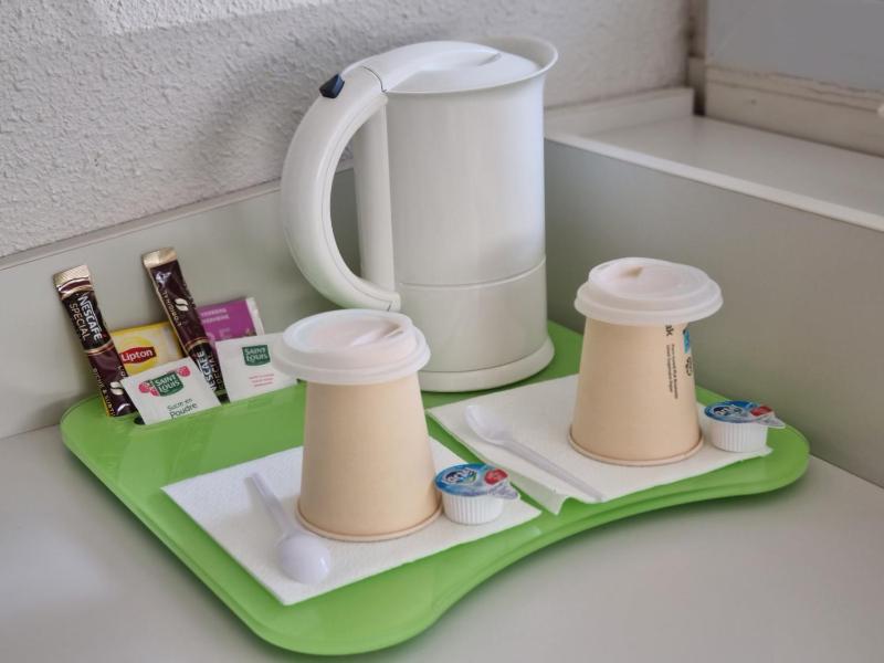 Standard Room - 1 Double Bed image 4