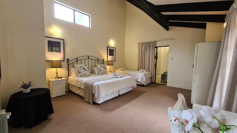 Hathaway Guest House - image 4