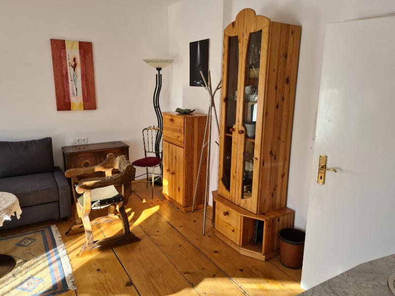 Apartment with Mountain View image 2