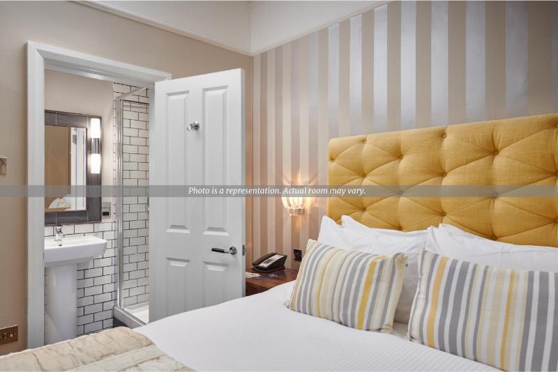 Cosy Double Room image 1
