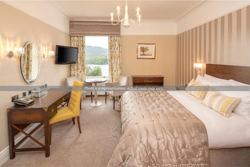 Cosy Lake View image 1