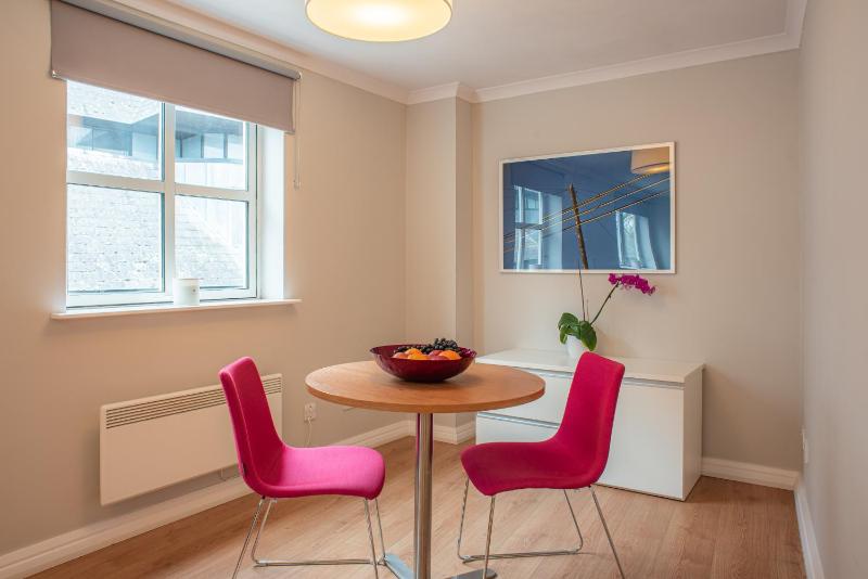Apartment image 4