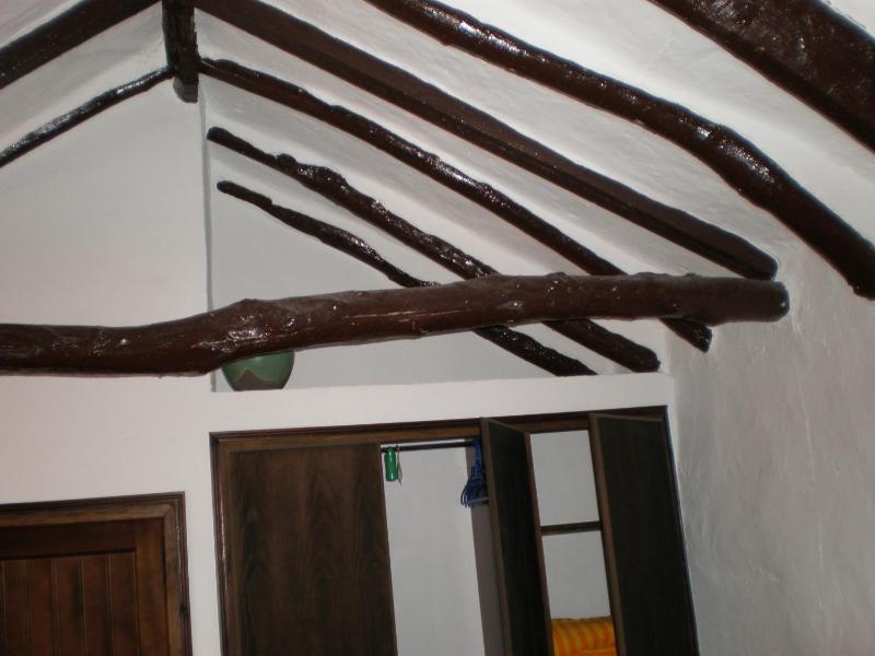 Standard Single Room image 2