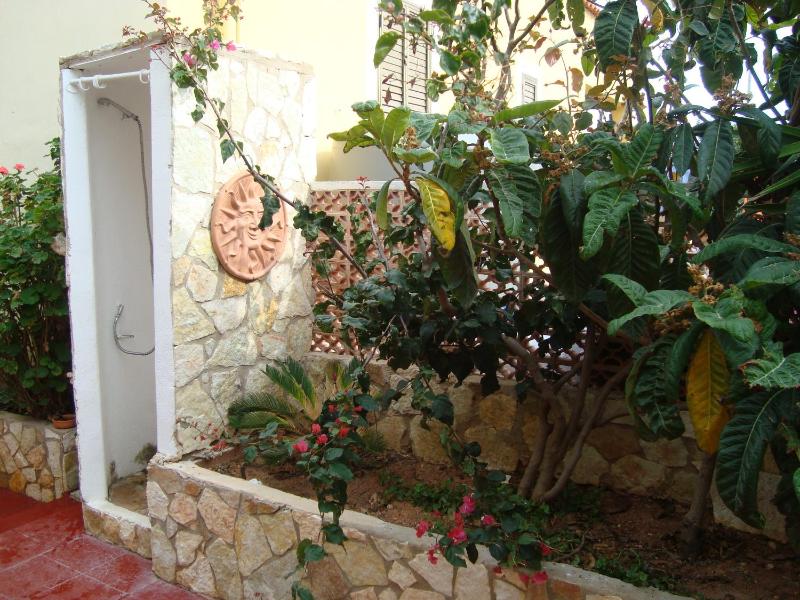 One-Bedroom Apartment with Terrace image 3