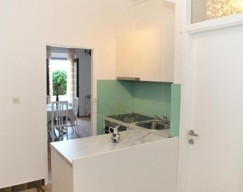 Holiday Apartement Marija Supetar with private pool - image 9