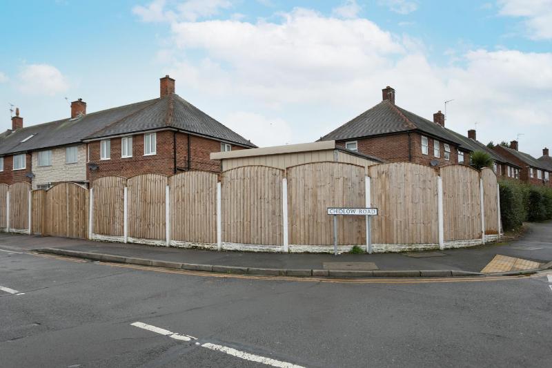 Nottingham Top Serviced Home - Chayil Experts - image 9