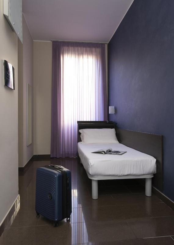 Economy Single Room - Ground Floor image 3