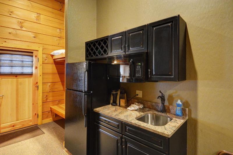 One-Bedroom Chalet image 3