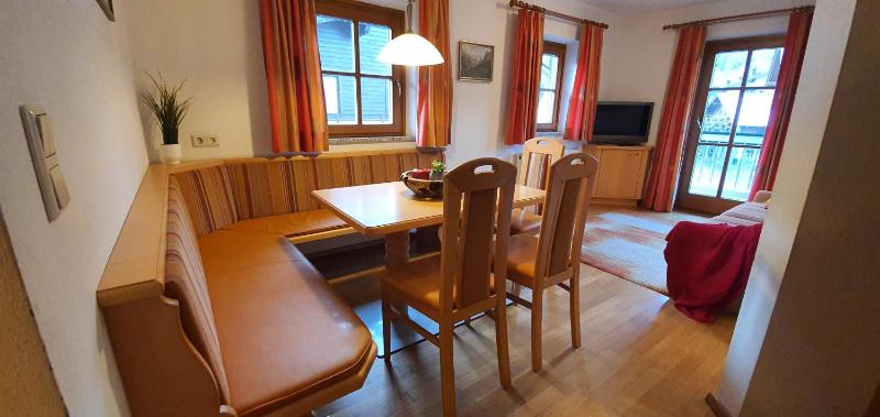 Apartment with Mountain View image 3