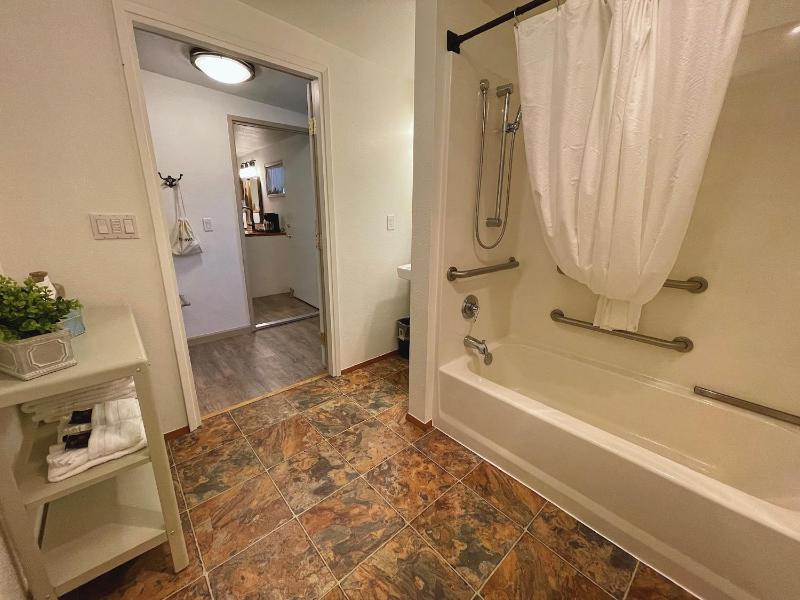 Two-Bedroom Suite image 3