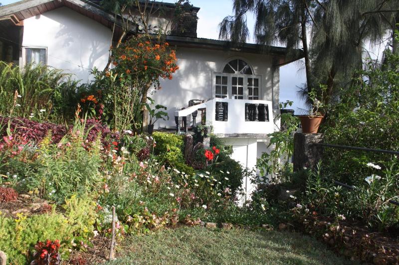 Bezel Bungalow Nuwara Eliya - image 22