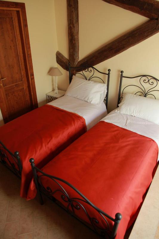 Deluxe Family Suite image 3