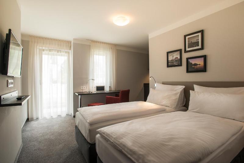 Superior Apartment image 1