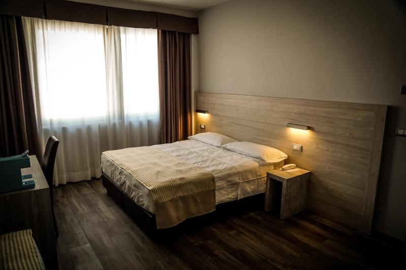 Superior Double or Twin Room image 2