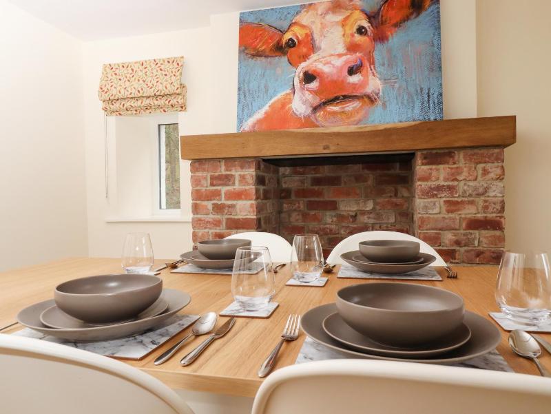Paradise Cottage - image 20