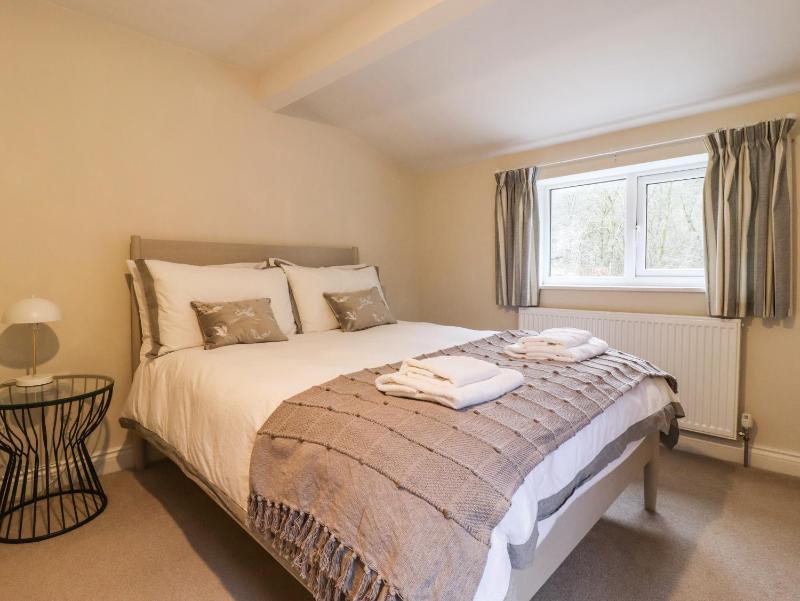 Paradise Cottage - image 24