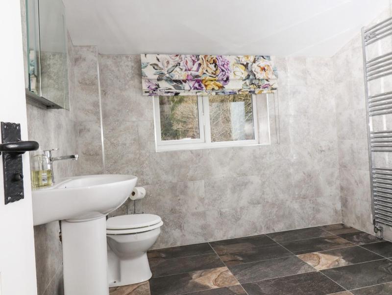 Paradise Cottage - image 13