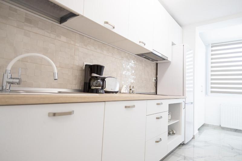 White home - image 31
