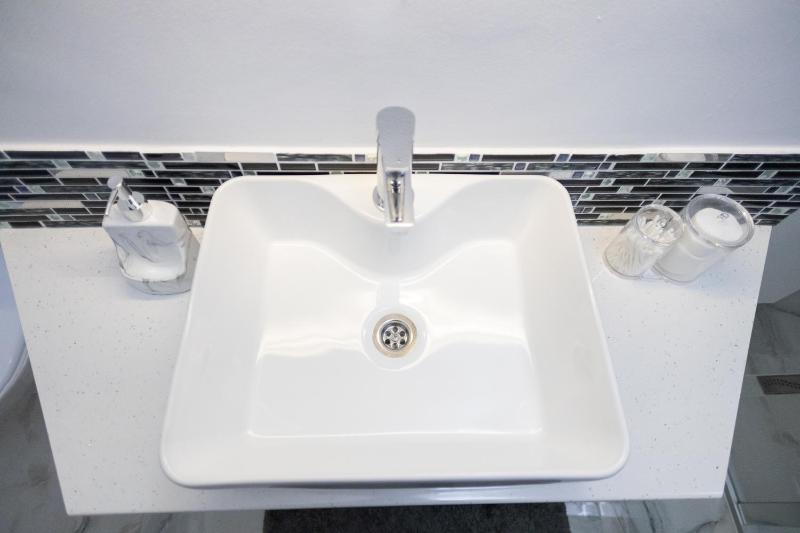 White home - image 27