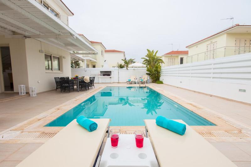 Pernera Holiday Villa 588 - image 10